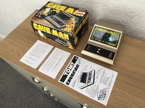 Tribüne caveman vintage 1982 - tribüne,